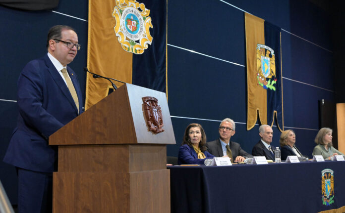 El investigador emérito de la UNAM, Diego Valadés Ríos, apuntó que la reforma al Poder Judicial hasta ahora propuesta pretende seleccionar El investigador emérito de la UNAM, Diego Valadés Ríos, apuntó que la reforma al Poder Judicial hasta ahora propuesta pretende seleccionar
